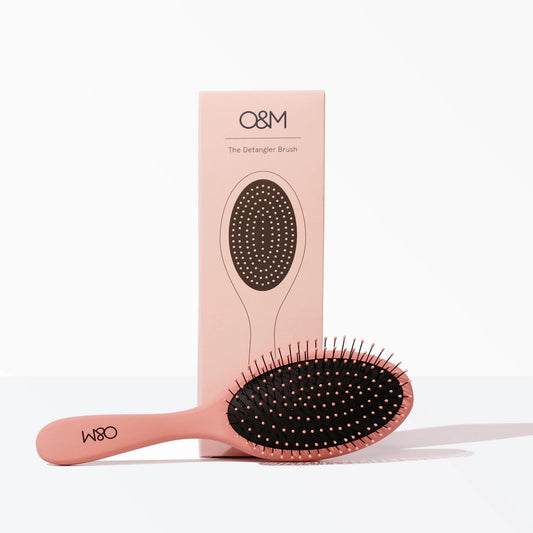 O&M The Detangler Brush